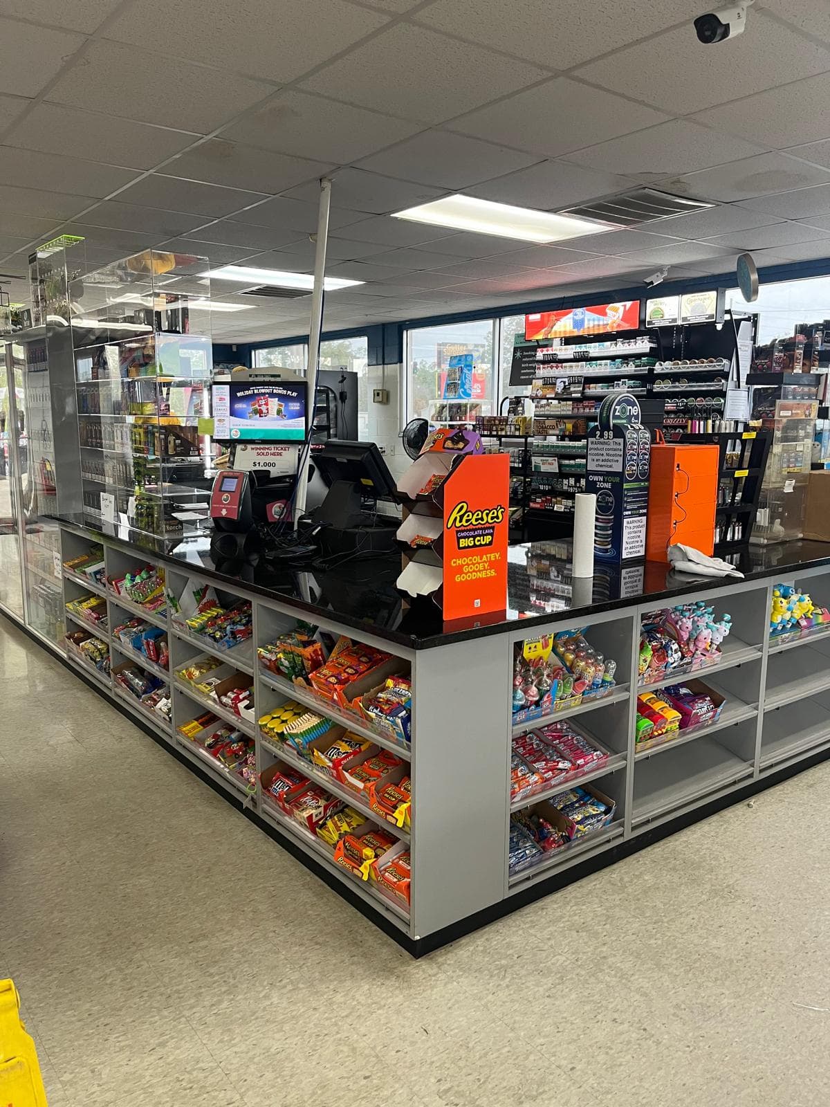 Cash Counter with Slat Display